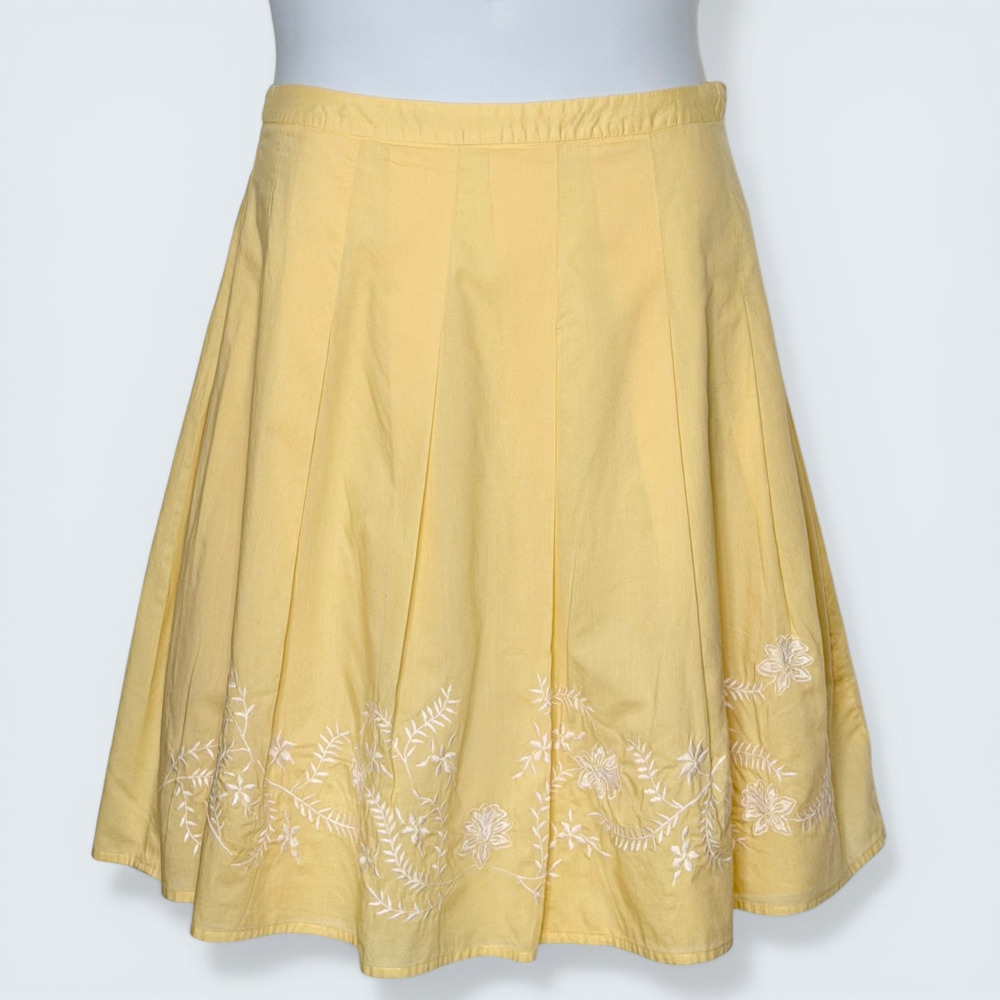 Vintage Talbots Skirt 12P Yellow Embroidered Floral Cottage Cotton Y2K Petite